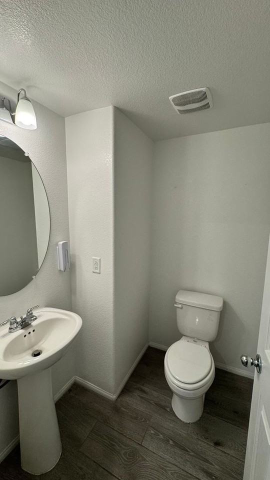 10563 Sariah Skye Ave - Photo 7 of 33