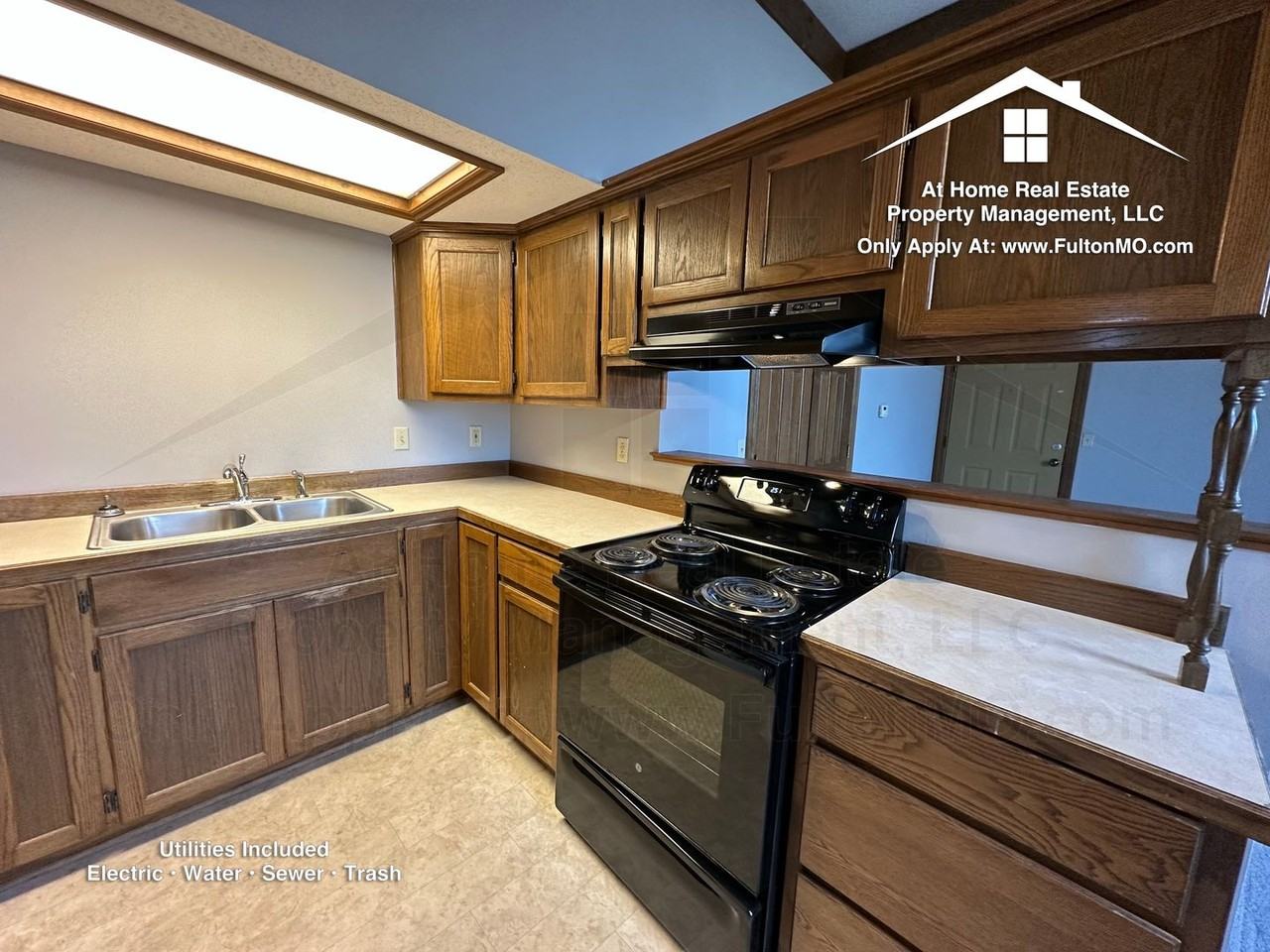 103 E 10th St - Photo 7 of 21