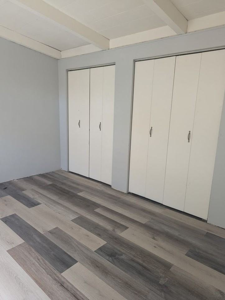 1305 14th St - Photo 6 of 9