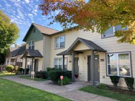 featured image of 1262 Highland Ave Ne