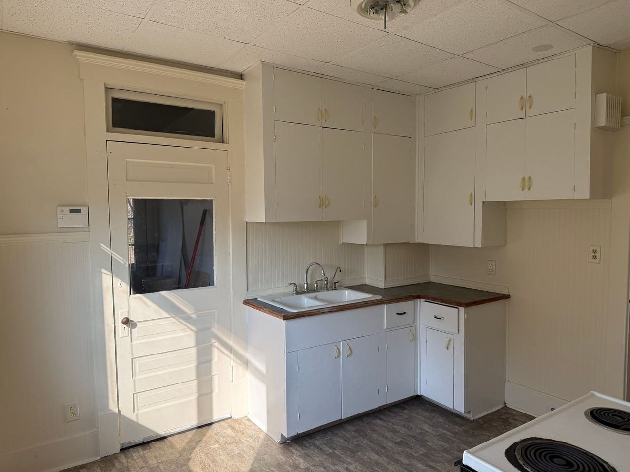 1527 Frazer Ave Nw - Photo 3 of 11