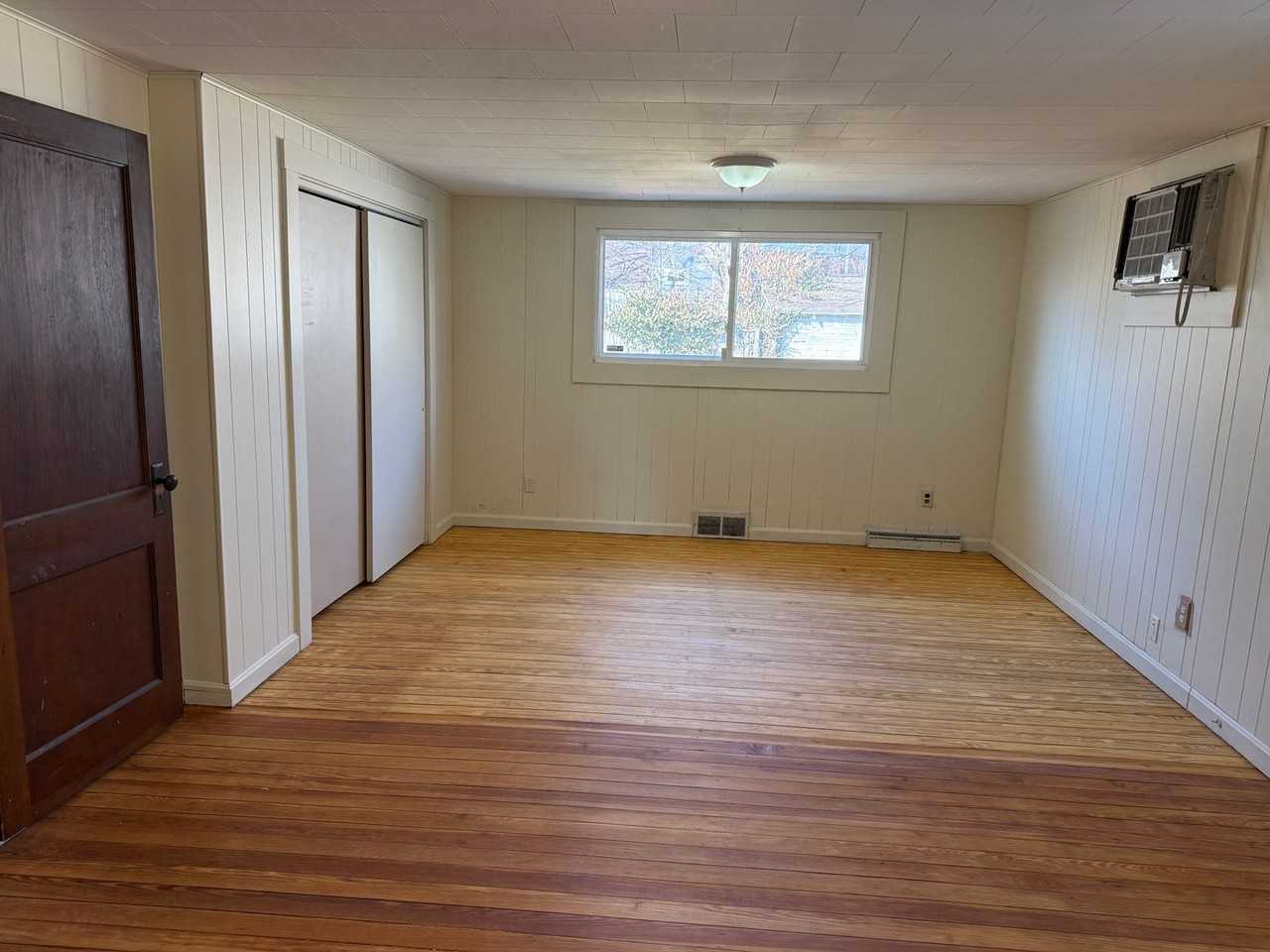 1527 Frazer Ave Nw - Photo 5 of 11