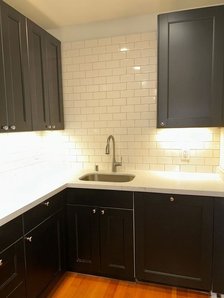 3603 42nd Ave Sw - Photo 4 of 12