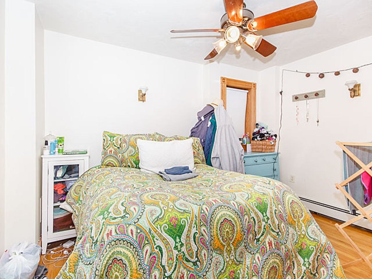 63 Anderson St - Photo 4 of 9