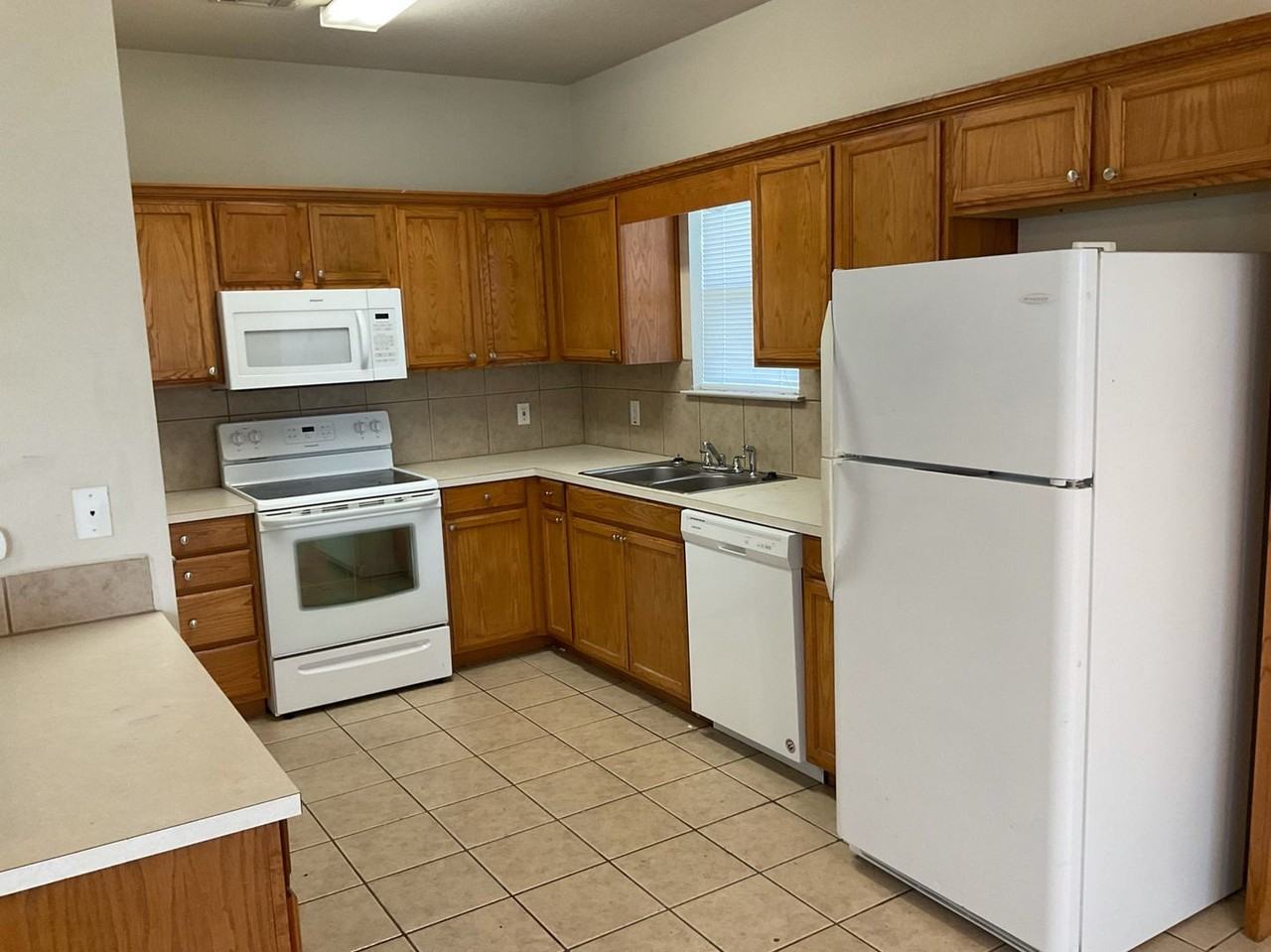 800 Quarter Horse Trl - Photo 2 of 24