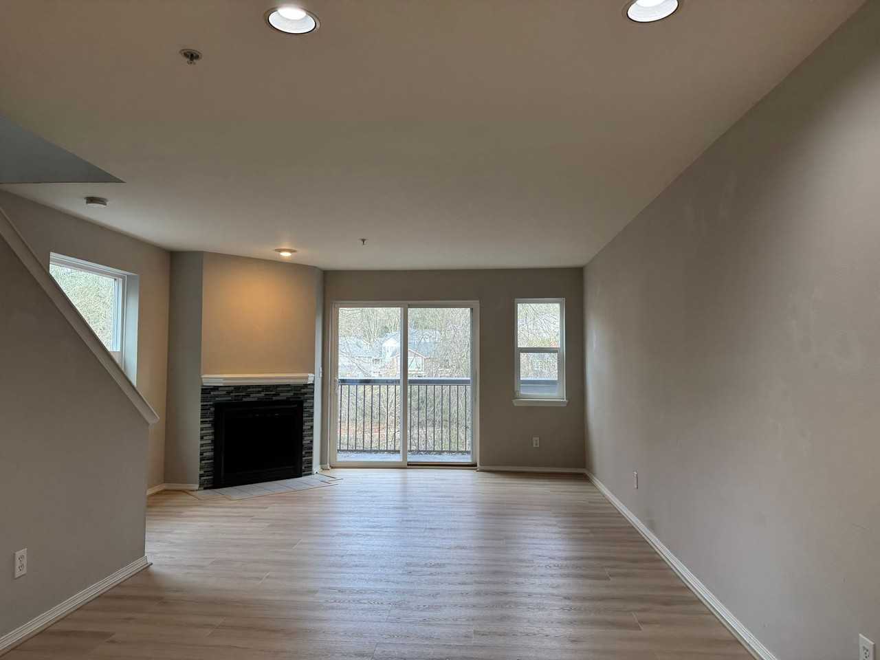 15805 Waynita Way Ne - Photo 4 of 15