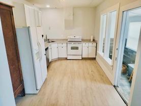 312 E Electric St - Photo 1 of 1