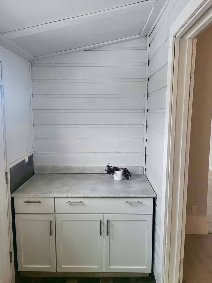 312 E Electric St - Photo 6 of 14