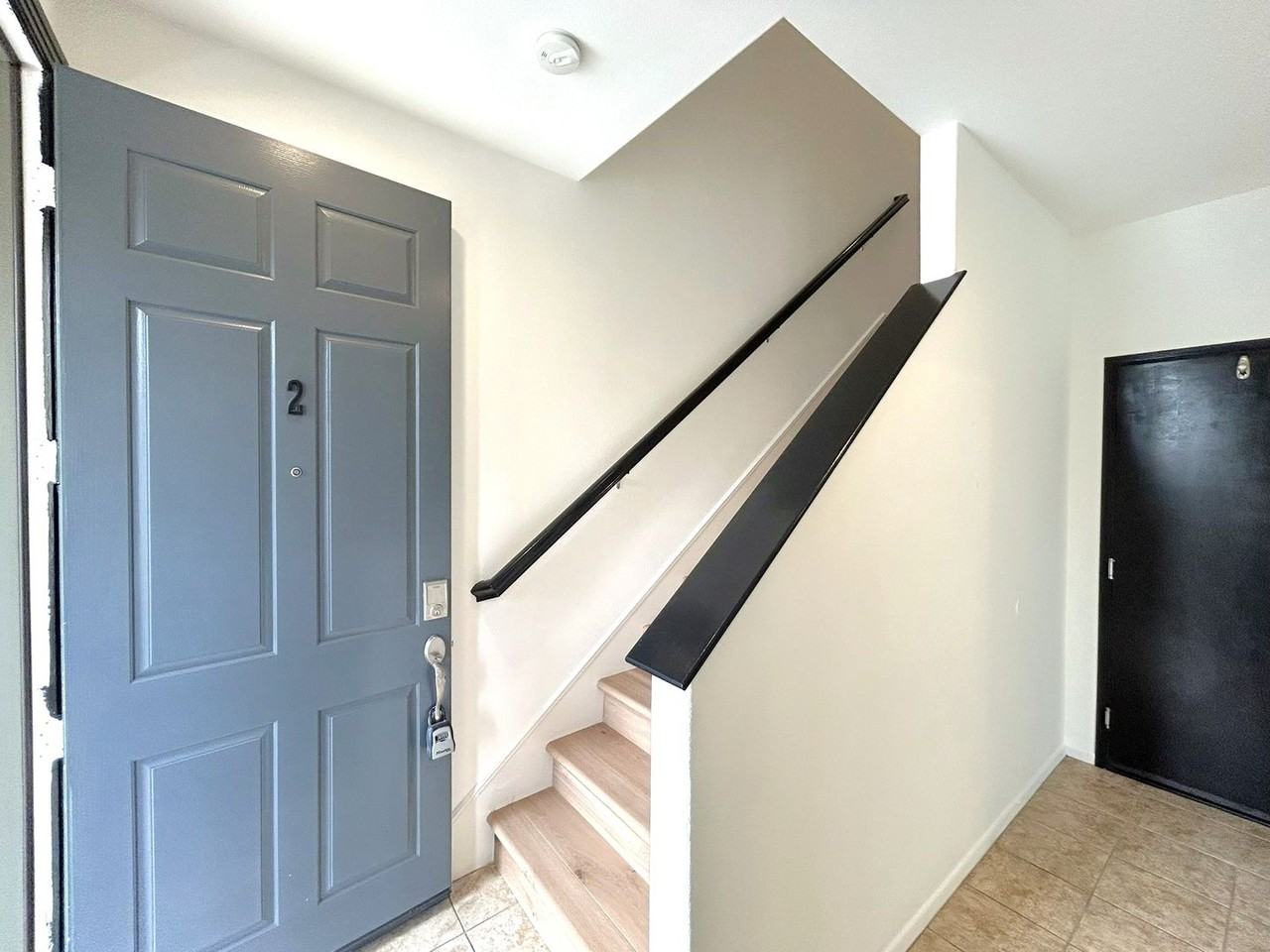 12447 Canal Dr #2 - Photo 5 of 24