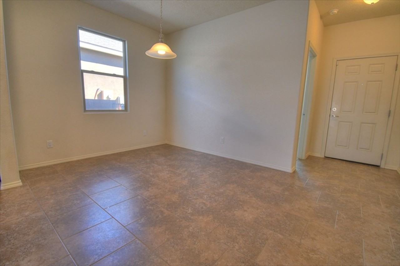 2582 Camino Plata Loop Ne - Photo 6 of 18