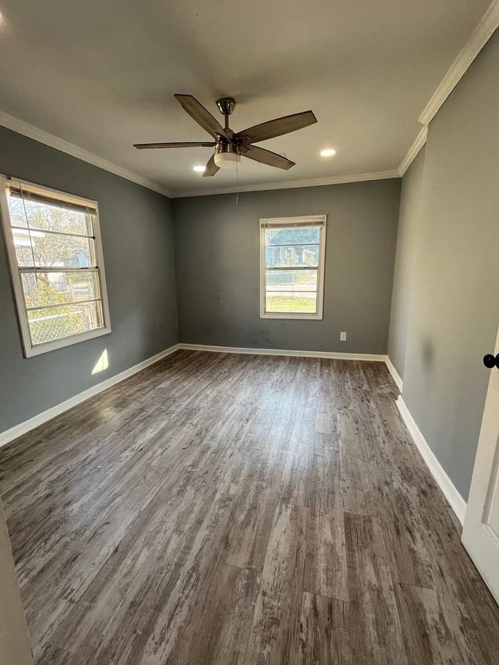 2635 Royal St - Photo 2 of 31