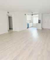 Classic and Modern 715 S Oxford Avenue Apartments! - Photo 1 of 1
