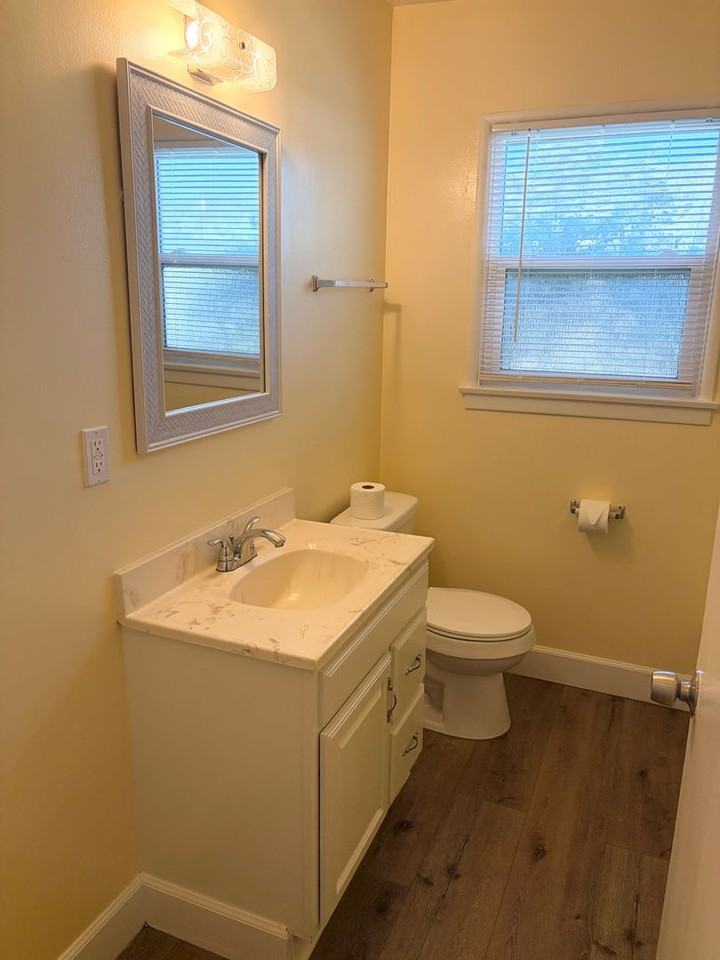 816 Bridwell St - Photo 7 of 16