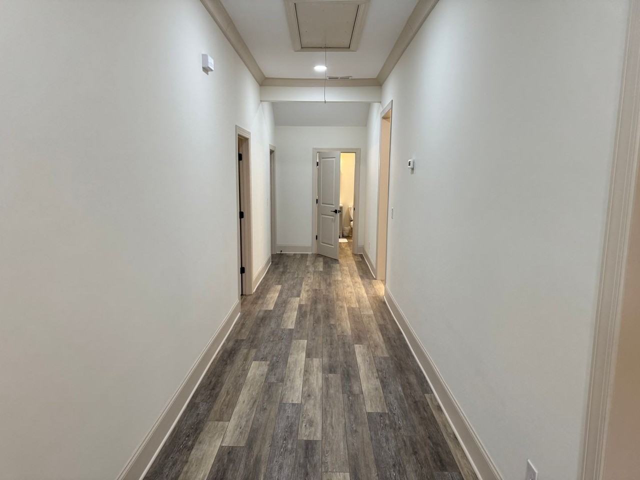 309 S Confederate Ave - Photo 4 of 21