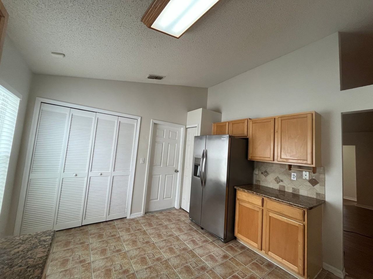 12412 Castlemain Trl - Photo 6 of 28