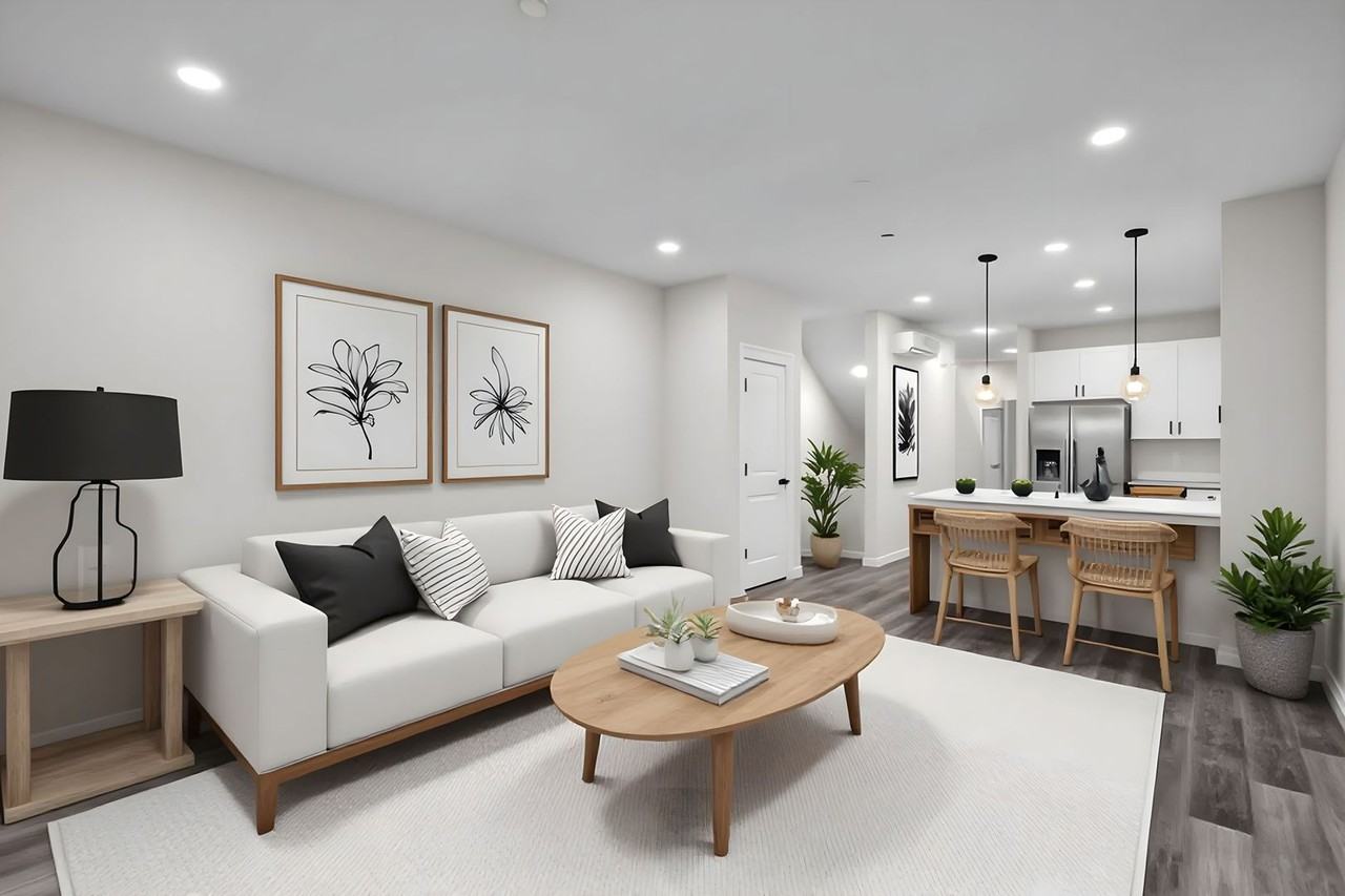 15613 Admiralty Way #B5