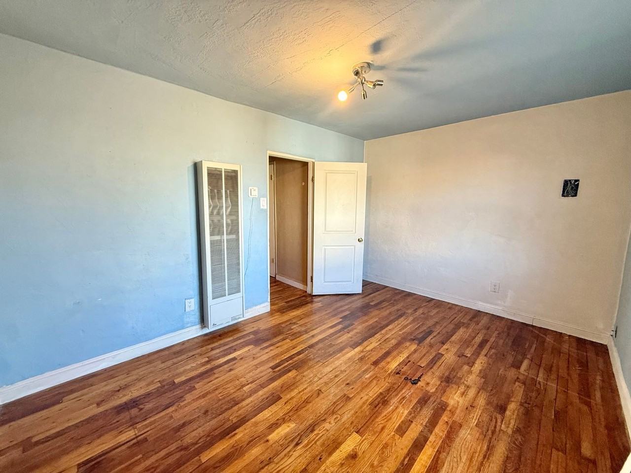 472 60th St Nw - Photo 4 of 9