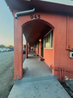 featured image of 945 S 45th St