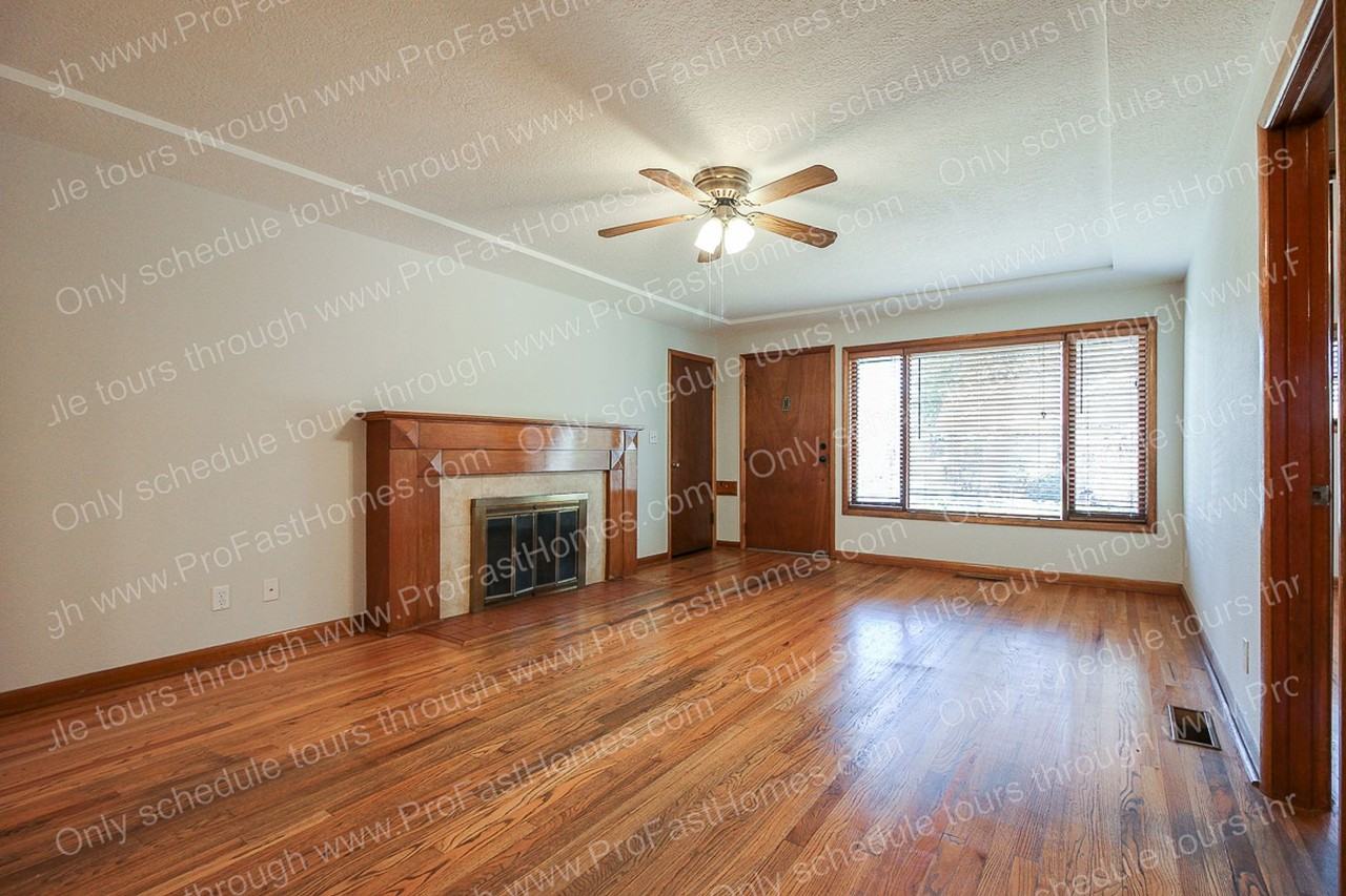 2714 Se 48th Ave - Photo 7 of 36