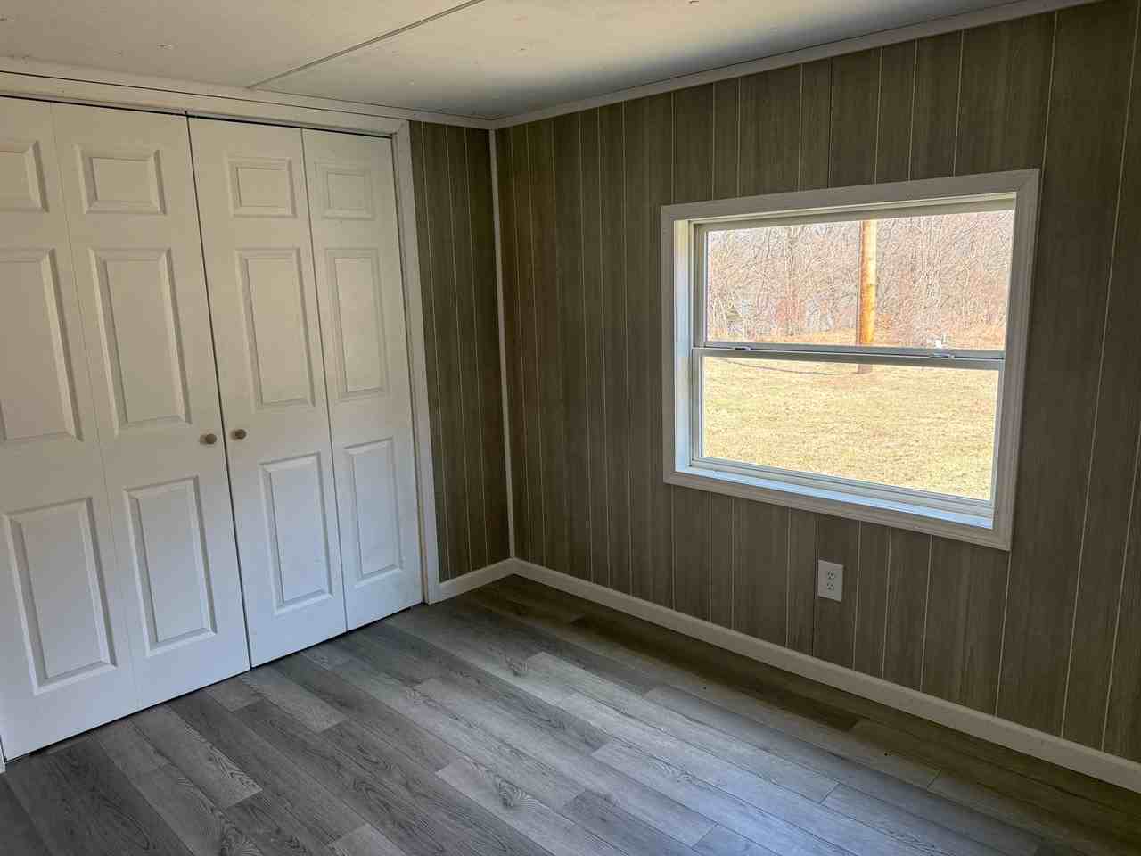 405 River Rd Se - Photo 5 of 9