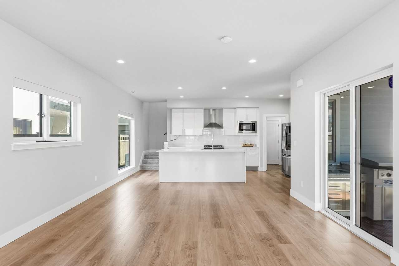 16536 Se Pleasant Valley Pkwy - Photo 6 of 20