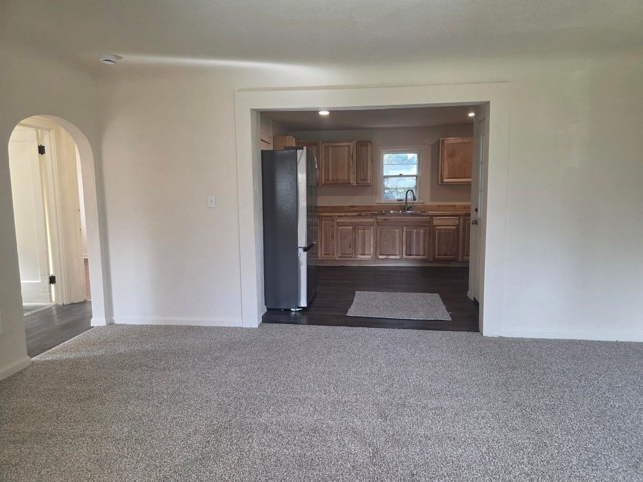 1309 N Callow Ave - Photo 6 of 22