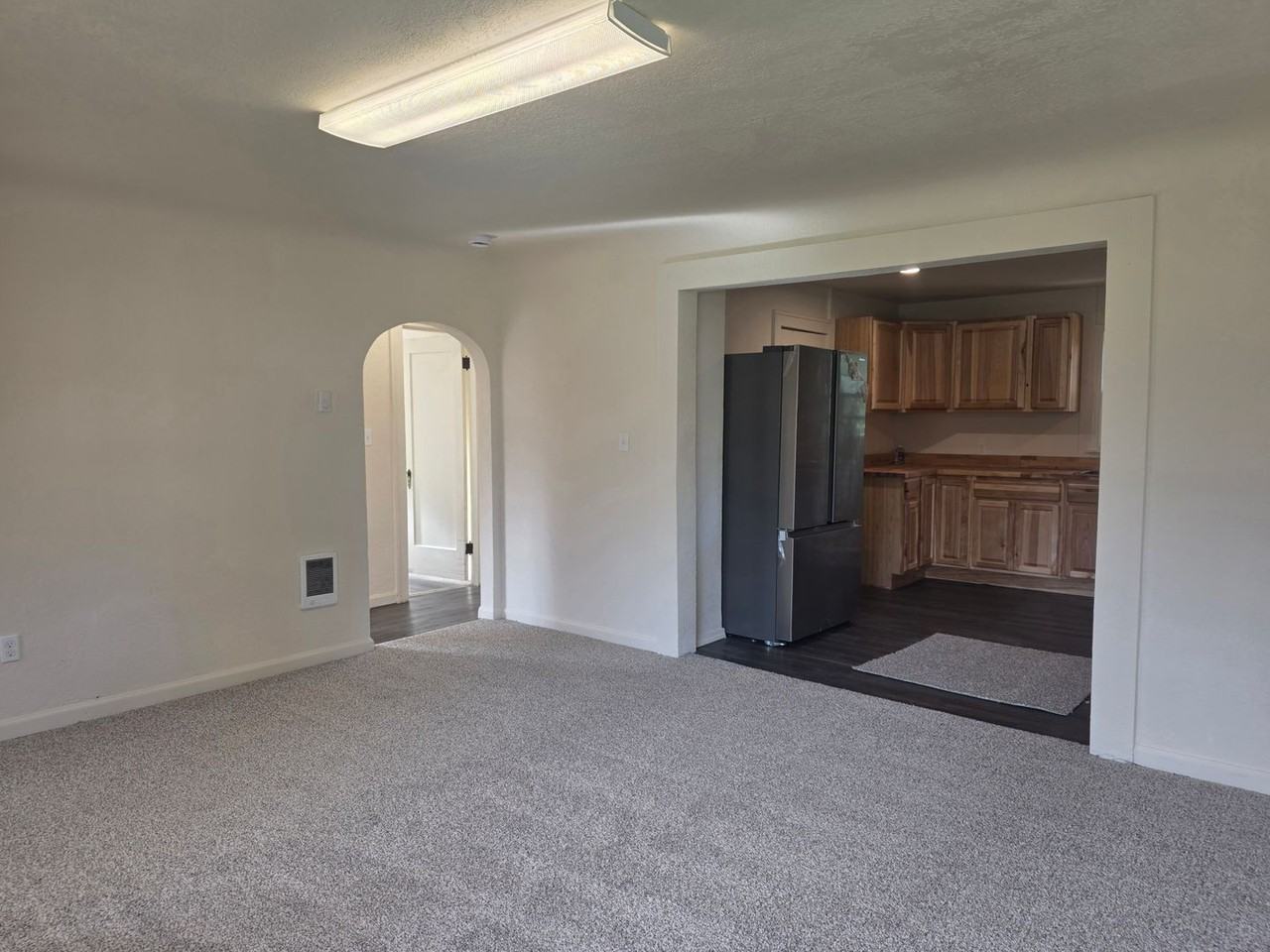 1309 N Callow Ave - Photo 7 of 22