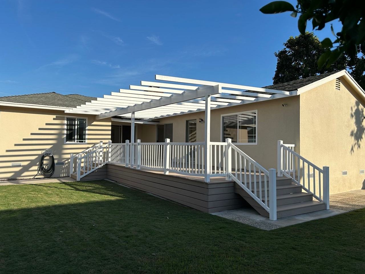 160 S Parker St - Photo 4 of 21