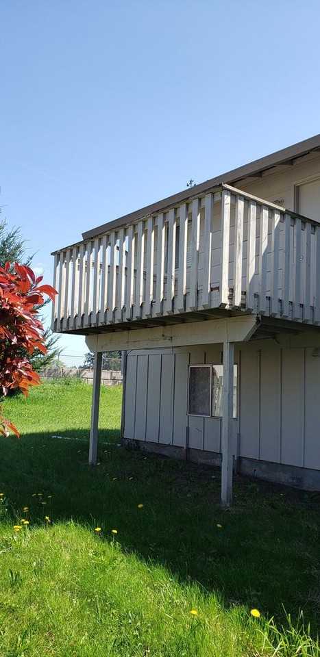 8309 Ne St Johns Rd - Photo 4 of 8