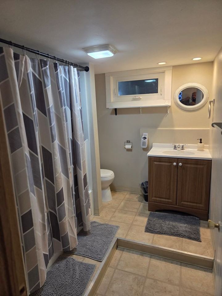 329 Methow St - Photo 6 of 19