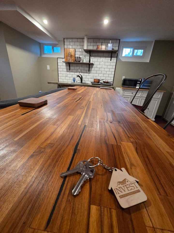 329 Methow St - Photo 2 of 20