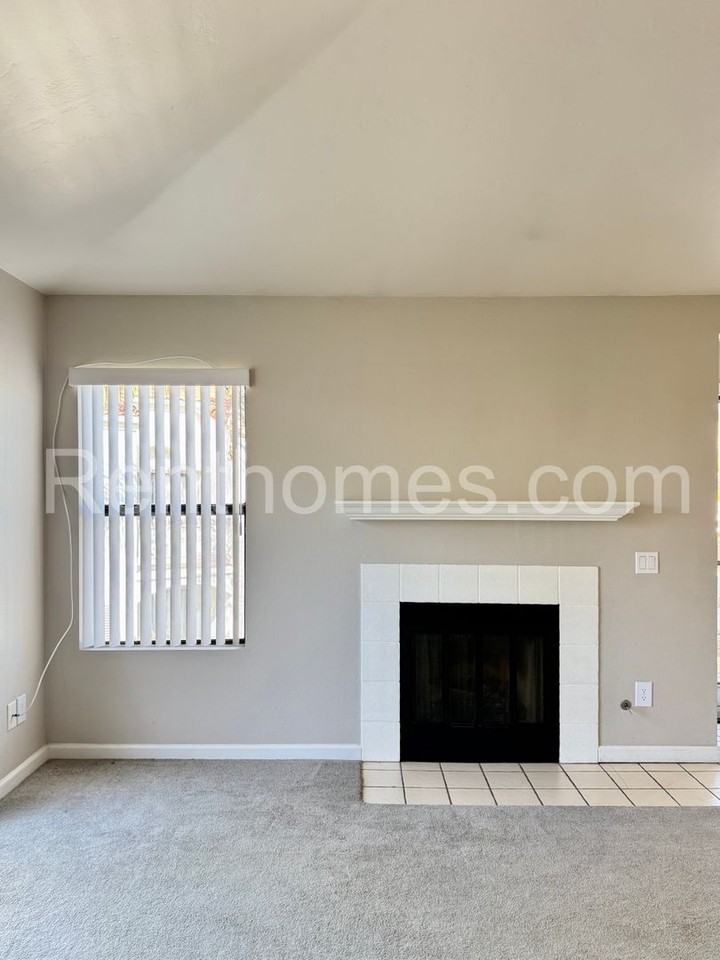 9438 Twin Trails Dr #201 - Photo 4 of 36