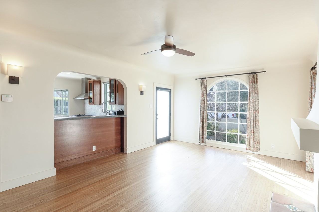 32 S Catalina St - Photo 7 of 31