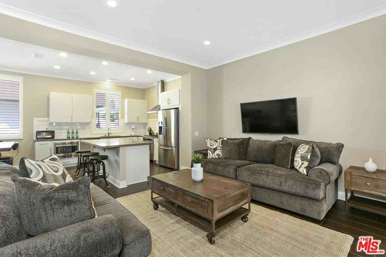 2202 Edendale Ln - Photo 6 of 27