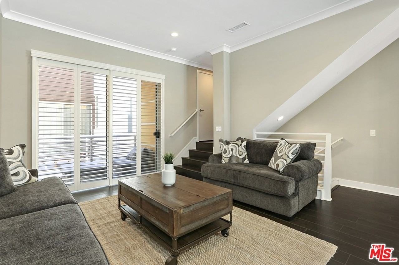 2202 Edendale Ln - Photo 7 of 27