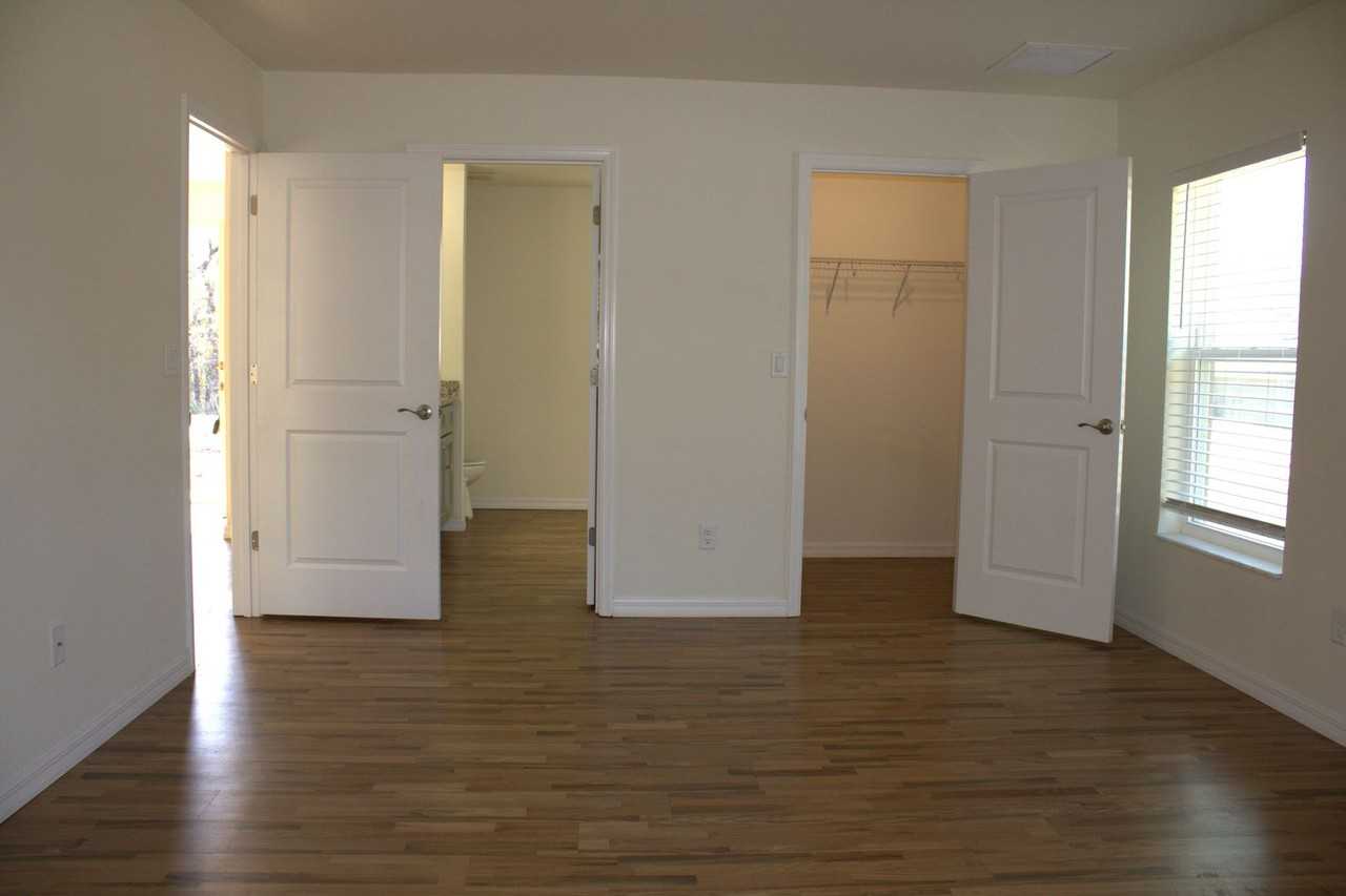 15433 Scaup Duck Ave - Photo 6 of 25