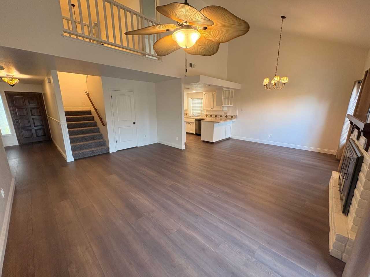 1216 W Whispering Pines Ct - Photo 3 of 17