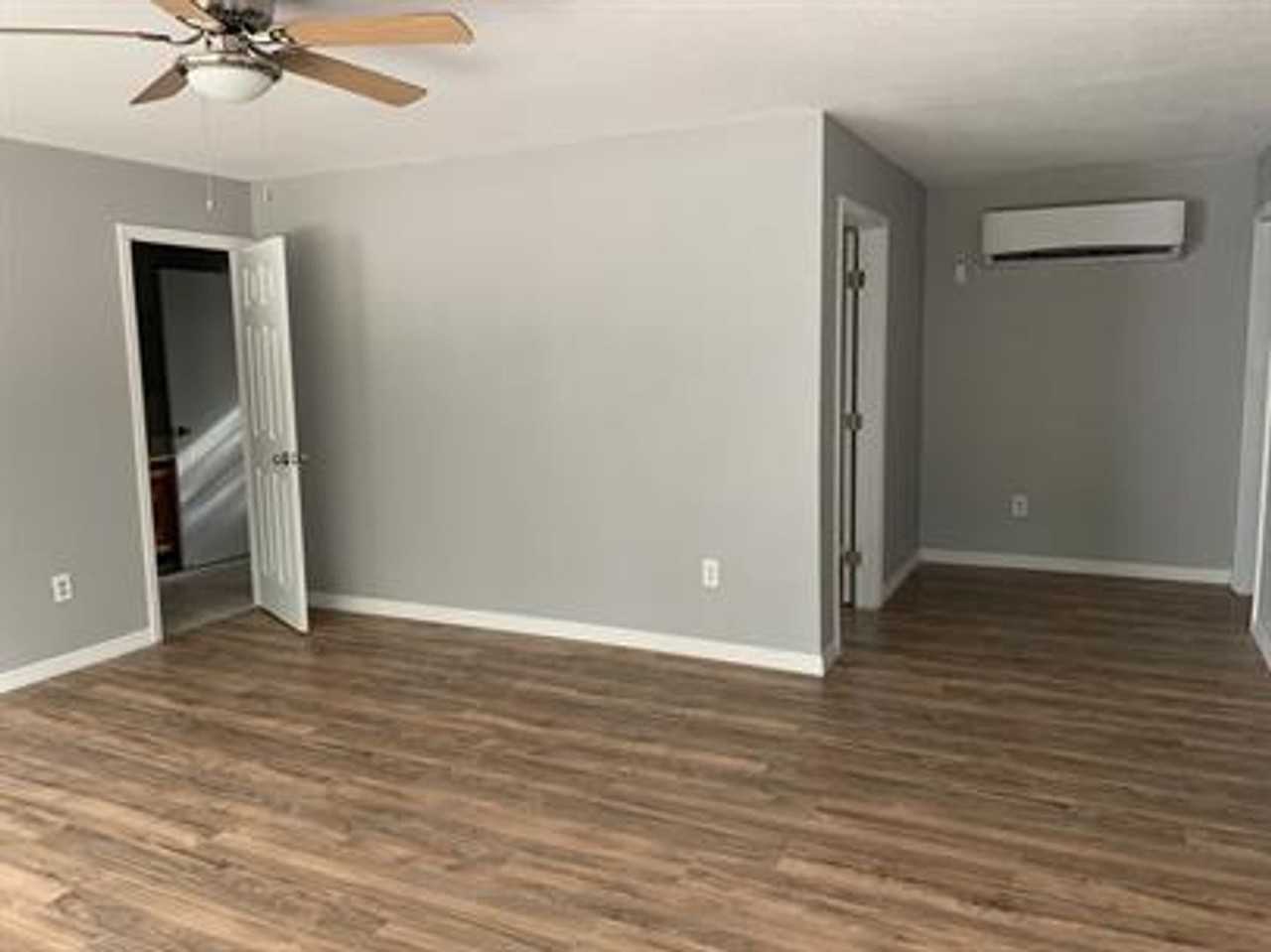 1508 W Main St - Photo 2 of 8