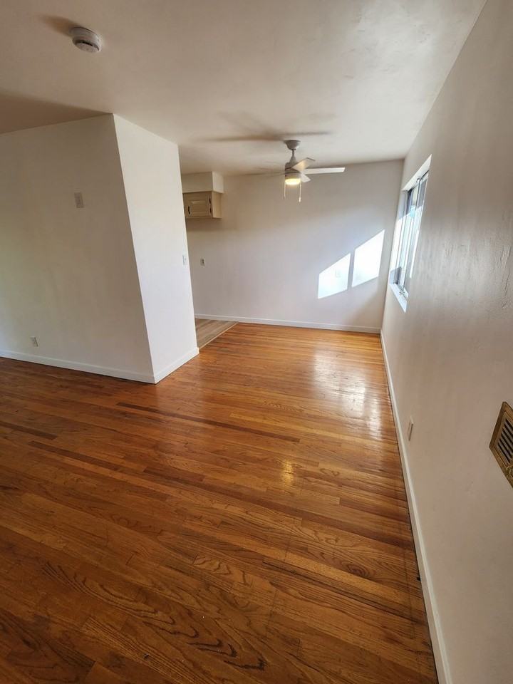 6742 Alamo Way - Photo 4 of 21