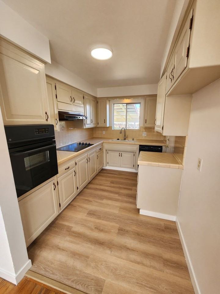 6742 Alamo Way - Photo 5 of 21