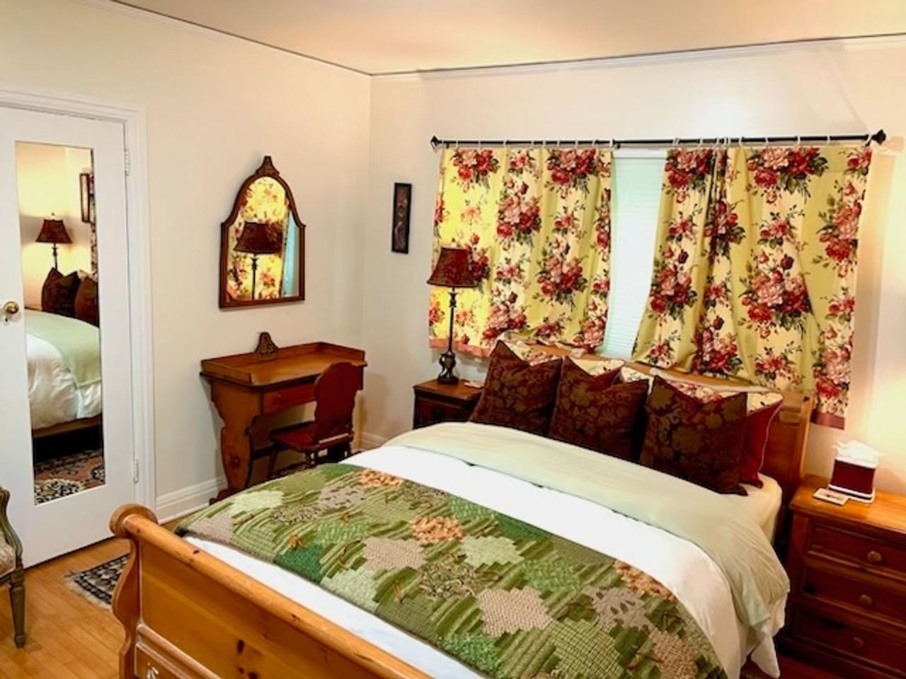 1615 Anacapa St - Photo 6 of 21