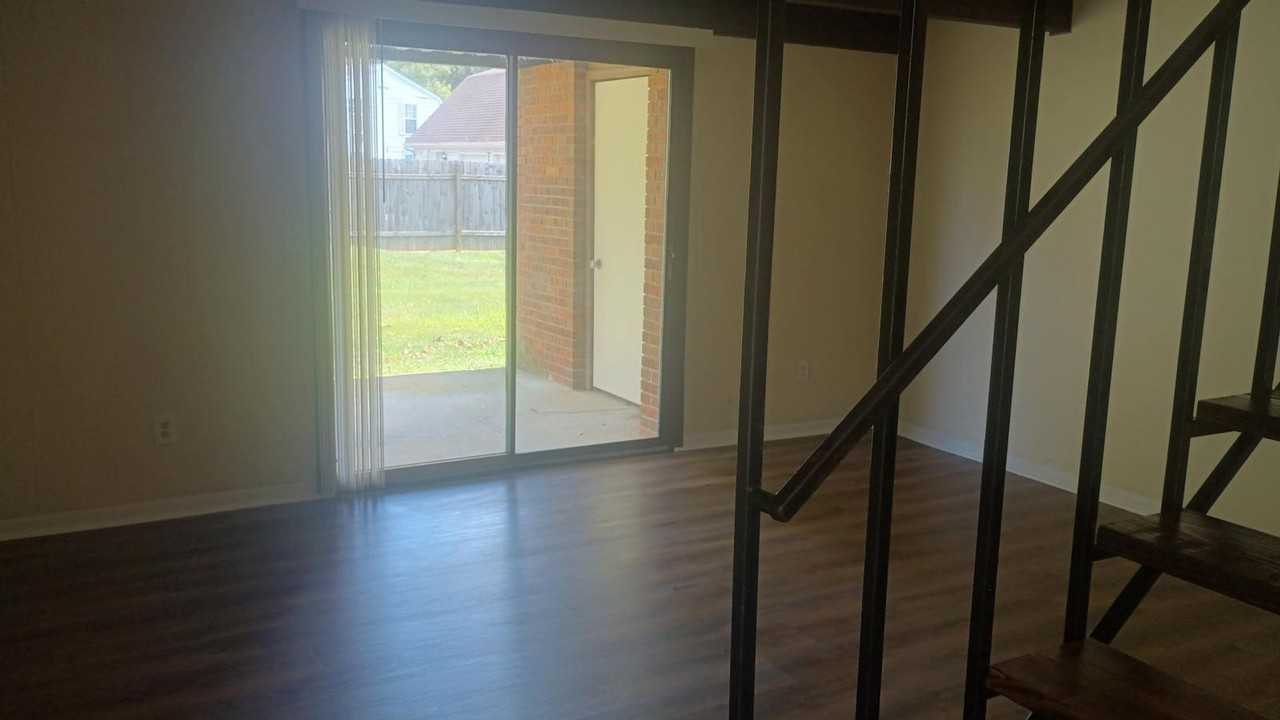 Nadine Dr Apartments - Photo 2 of 10