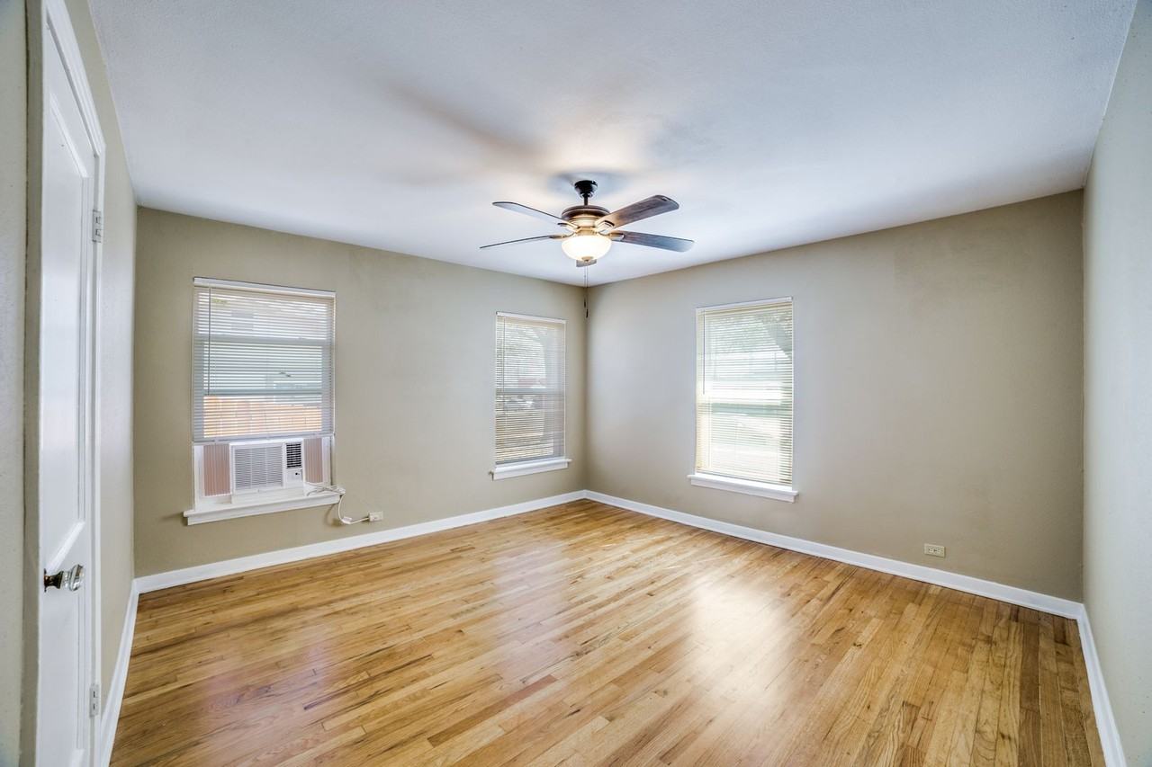 123 Mink - Photo 4 of 25