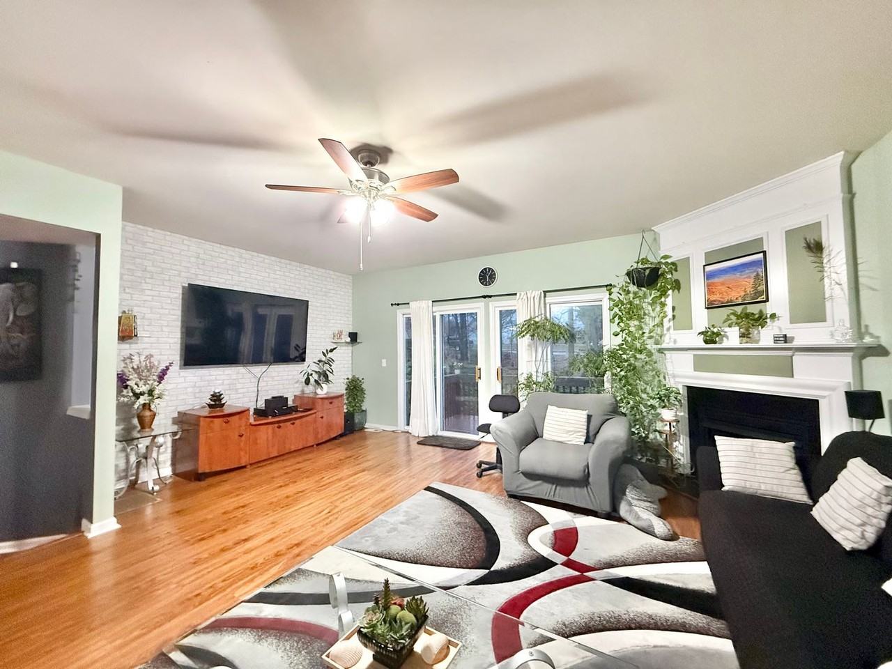 311 Coral Creek Ln - Photo 7 of 20