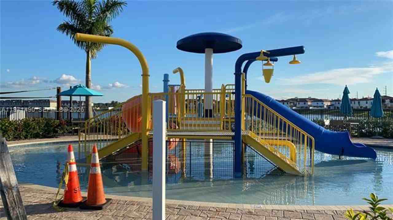 11379 11379 W 34th Way th 11379 - Photo 3 of 12