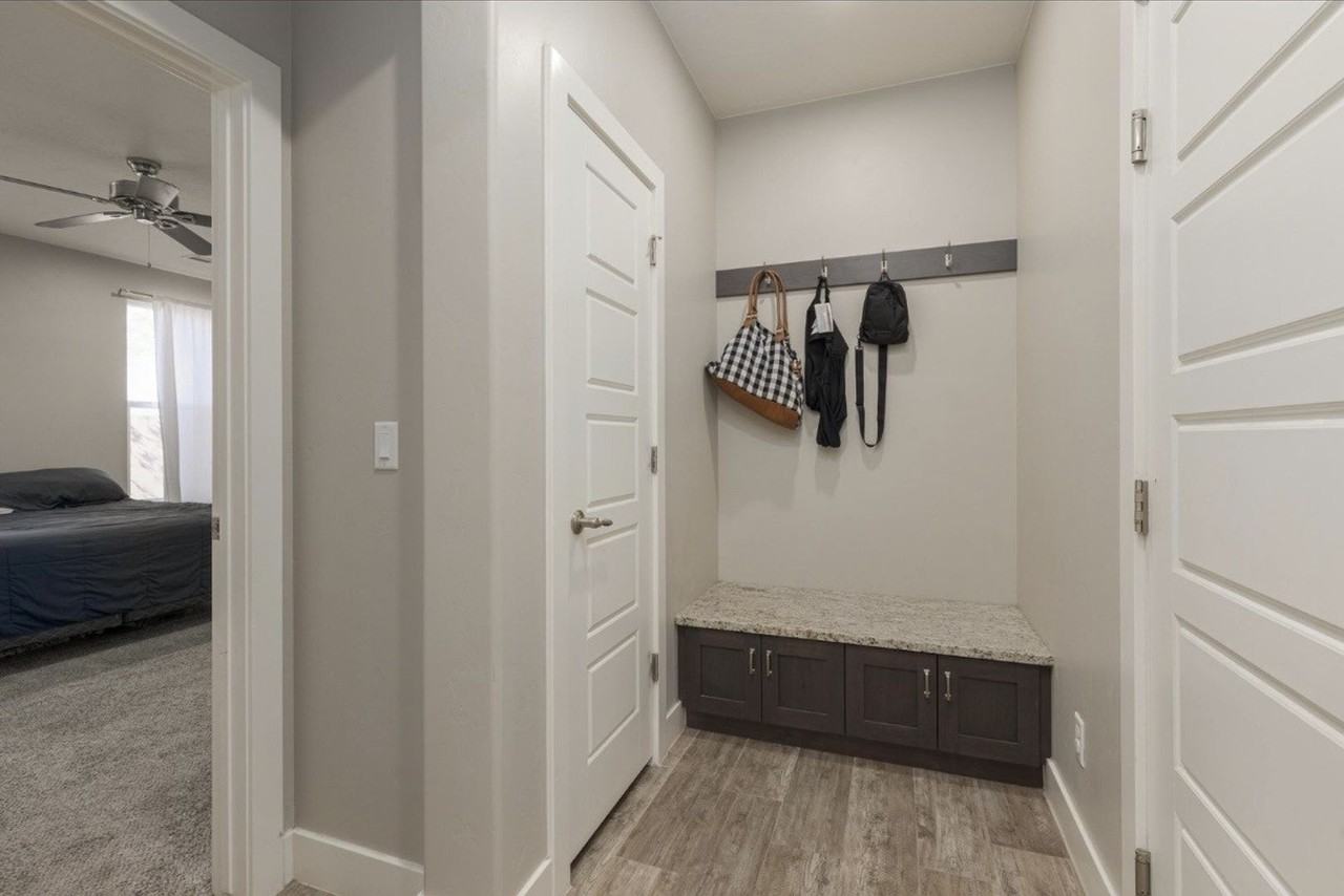 3026 E 2805 S Cir - Photo 3 of 25