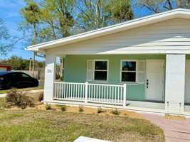 featured image of 748 748 & 750 Bethune Street