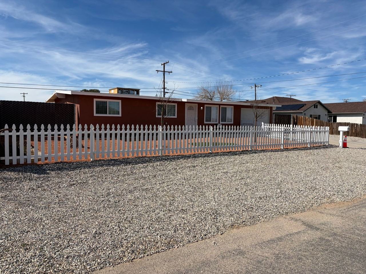 20437 81st St - Photo 2 of 18