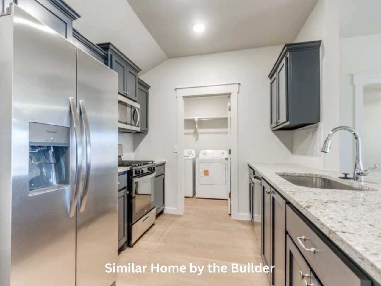 1622 1622 Highland Loop - Photo 6 of 38