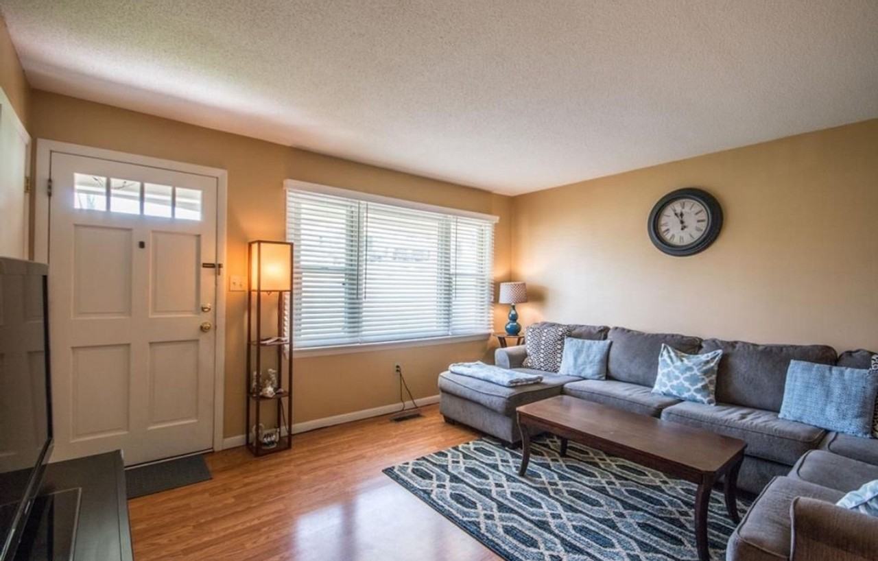 268 Bellehaven Dr - Photo 2 of 8